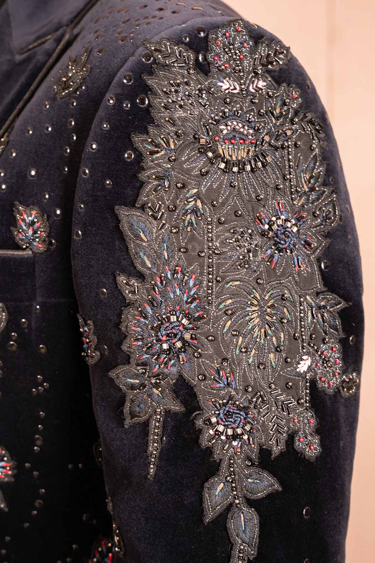 Adyaaye-Formal Suit-7
